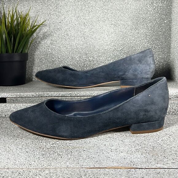 Bleecker & Bond Blue Chunky Low Heels Genuine Leather Size 8.5 - Picture 1 of 7